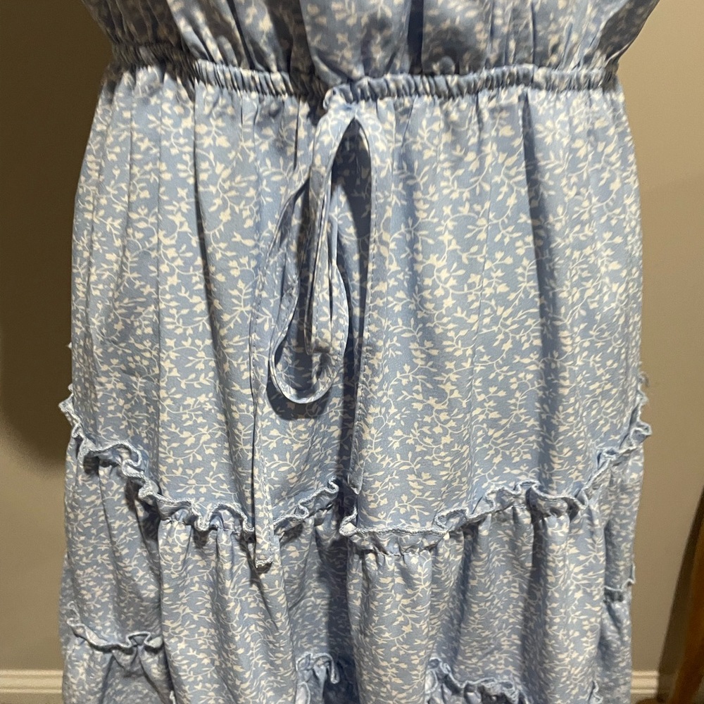 Ladies light blue and white  dress Medium - Picture 2 of 11